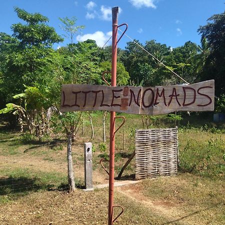 Little Nomads Eco-Guesthouse Siquijor Exterior photo